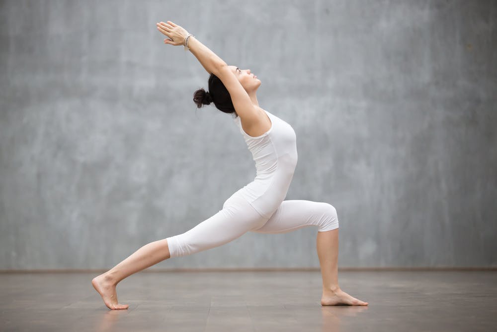 Chiến binh 1 yoga poses: Cải thiện sự ổn định và tăng cường linh hoạt