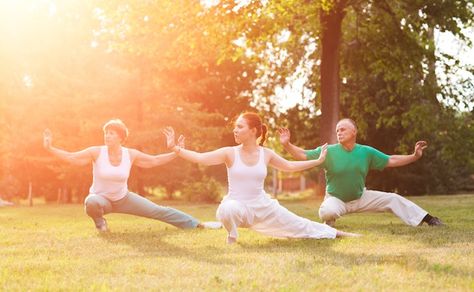 Lợi ích của yoga đối với người cao tuổi